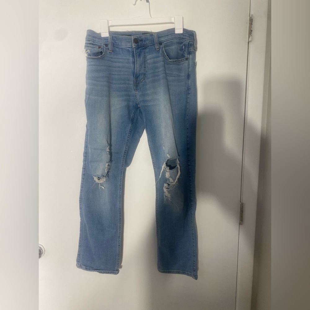 Men’s Hollister Light Blue Distressed Slim Straight Advanced Stretch Jeans